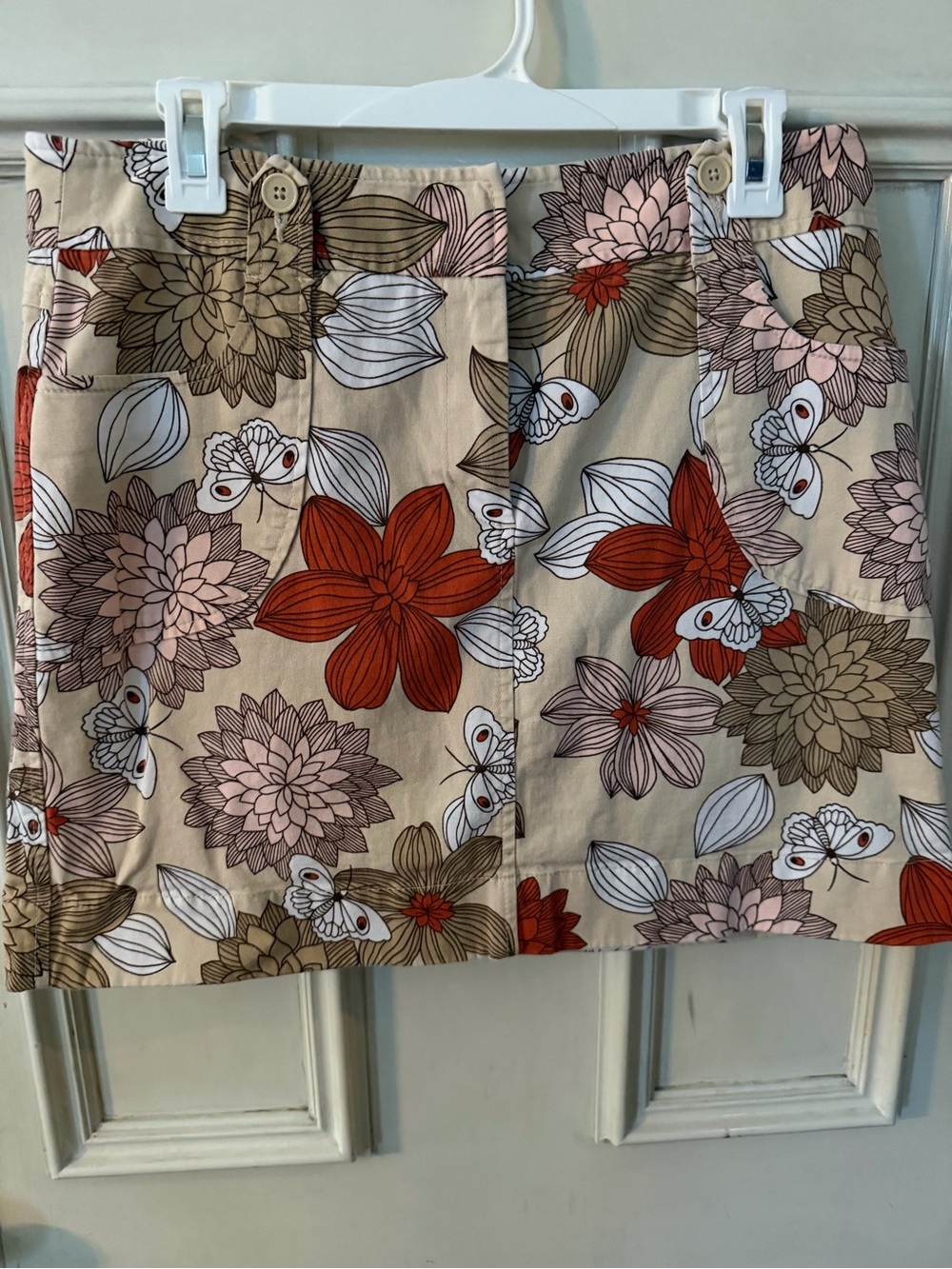 LOFT Ann Taylor Beige Mini Skirt with Red, Pink & Brown Floral Print